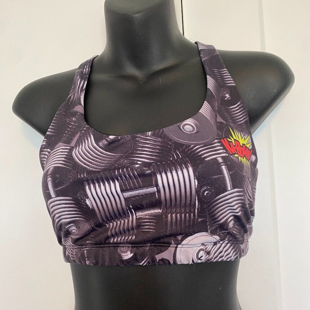 Activewear Sports Bra with Criss Cross Open Back Workout Top Size Medium